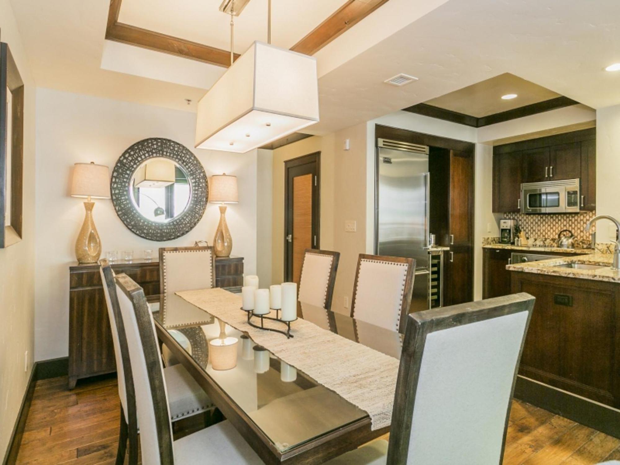 טראקי Constellation Residences מראה חיצוני תמונה