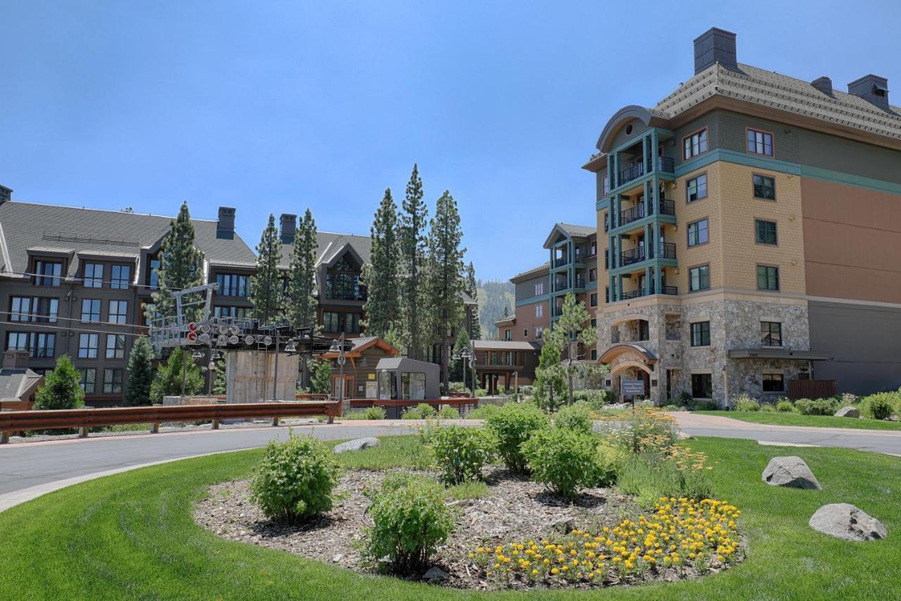 טראקי Constellation Residences מראה חיצוני תמונה